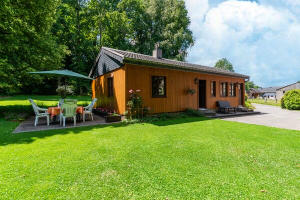 Foto van Charmant chalet in Vielsalm - Vakantiehuis in Vielsalm - ExteriorSummer