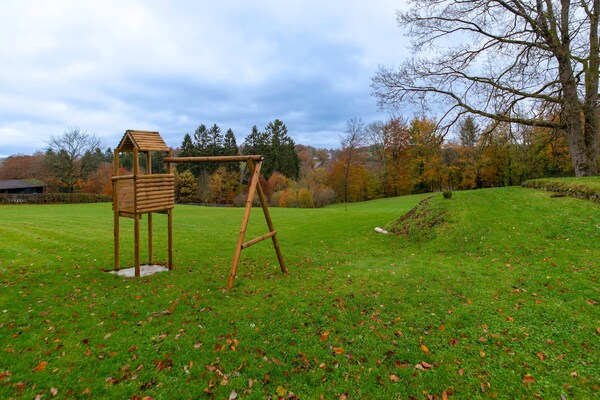 Foto van Vakantiehuis in Waimes met tuin - Vakantiehuis in Waimes - GardenSummer