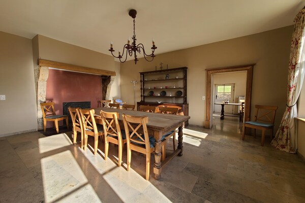 Foto van Accommodatie in de smederijen van Orval - Vakantiehuis in Orval - DiningRoom