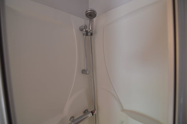 Foto van Elegant kasteelverblijf, Havelange - Vakantiehuis in Barvaux-Condroz - BathRoom