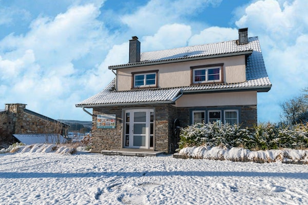 Foto van Ontsnappen bij Mont Saint Jacques - Vakantiehuis in Trois-Ponts - ExteriorWinter