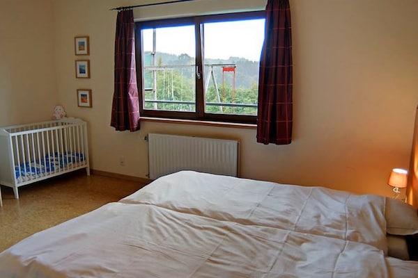 Foto van Grote woning met sauna, Ovifat - Vakantiehuis in Waimes - BedRoom