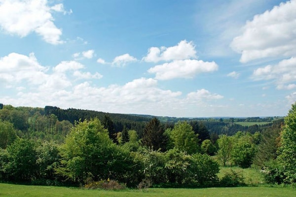 Foto van Grote woning met sauna, Ovifat - Vakantiehuis in Waimes - ViewSummer