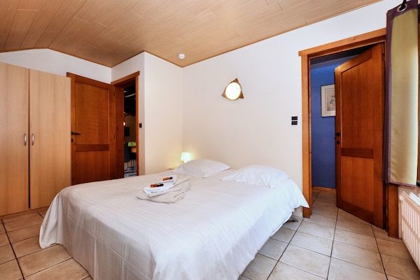 Foto van Durbuy Forest Villa met zwembad - Vakantiehuis in Grandhan (durbuy) - BedRoom