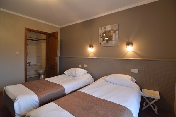 Foto van Luxe vakantiehuis in Theux met terras en speelkamer - BedRoom