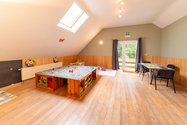 Foto van Grote villa met bubbelbad - Vakantiehuis in Ferrieres - RecreationRoom