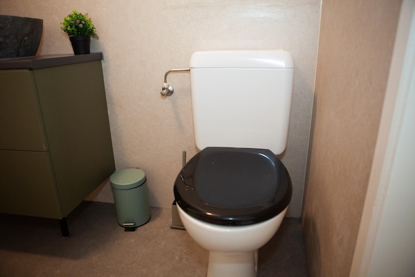 Foto van Ruim stadshuis in Verviers voor 14 gasten - Vakantiehuis in Verviers - BathRoom
