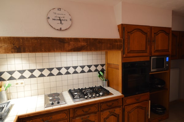 Foto van Sourbrodt Verblijf met Zwembad - Vakantiehuis in Sourbrodt - Kitchen