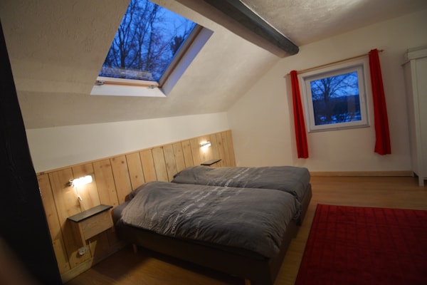 Foto van Sourbrodt Verblijf met Zwembad - Vakantiehuis in Sourbrodt - BedRoom