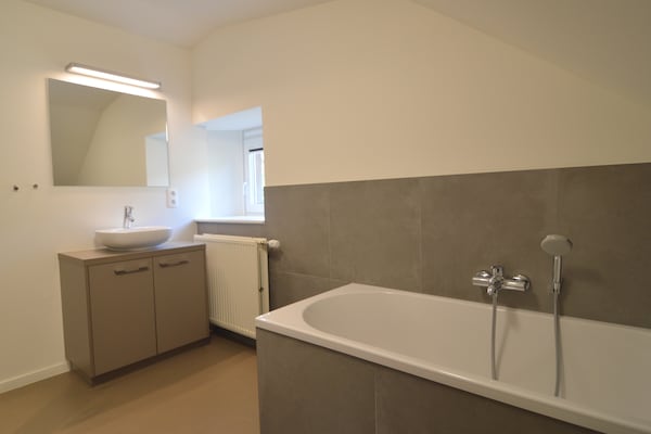 Foto van Vakantiehuis in Ondenval met Sauna en Uitzicht - Vakantiehuis in Ondenval - BathRoom