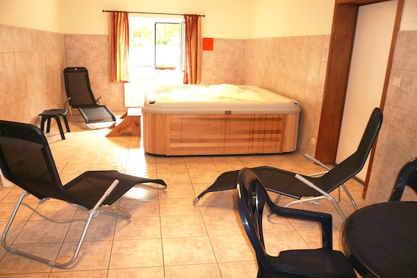 Foto van Vakantiehuis in Waimes met Sauna & Bubbelbad - Vakantiehuis in Waimes - Wellness