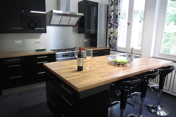 Foto van Luxueuze villa in Luik met een bubbelbad - Vakantiehuis in Malmedy - Kitchen