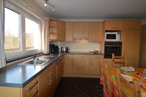 Foto van Panoramisch toevluchtsoord in Malmedy - Vakantiehuis in Malmedy - Kitchen