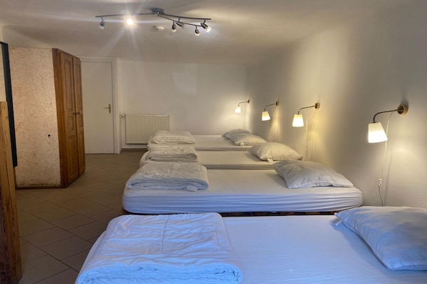 Foto van Moderne groepswoning in Bra - Vakantiehuis in Bra - ExteriorSummer