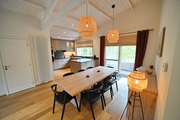 Foto van Vakantiehuis in Durbuy met Jacuzzi & Sauna - Vakantiehuis in Barvaux - DiningRoom