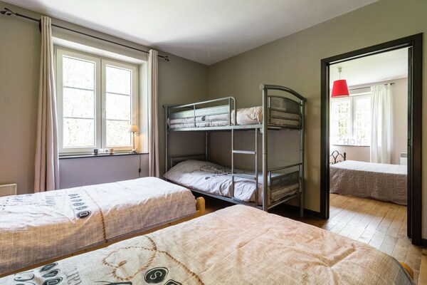 Foto van Zonnig tuinhuisje, Alle - Vakantiehuis in Alle-Sur-Semois - BedRoom