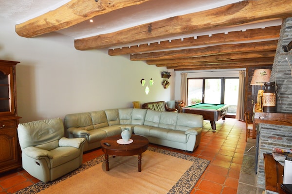 Foto van Ruime Ardennenvakantie - Vakantiehuis in Beauraing - LivingRoom