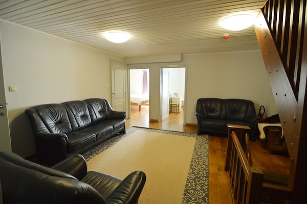 Foto van Ruime Ardennenvakantie - Vakantiehuis in Beauraing - Landing