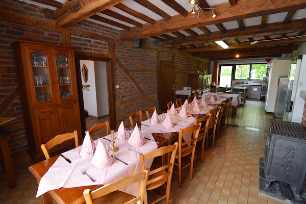Foto van Ruime Ardennenvakantie - Vakantiehuis in Beauraing - DiningRoom