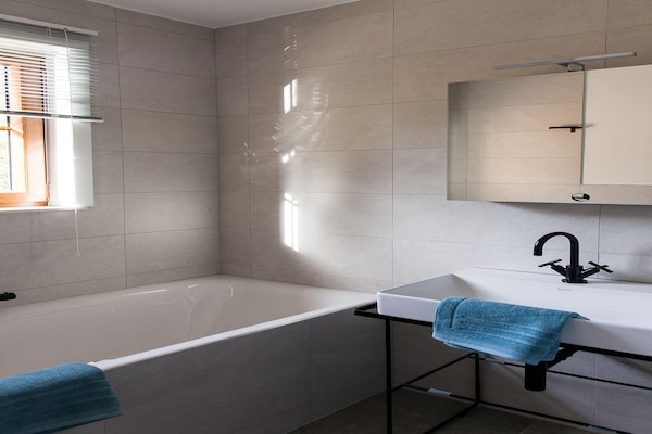 Foto van Boshut in Vencimont - Vakantiehuis in Vencimont - BathRoom