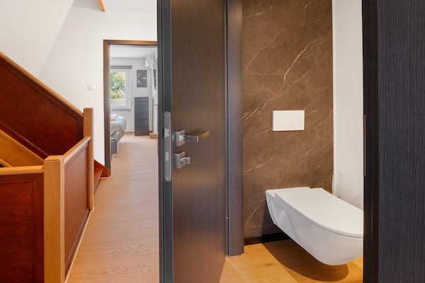 Foto van Moderne elegantie in Résidence 41 – Hart van Bastogne - BathRoom