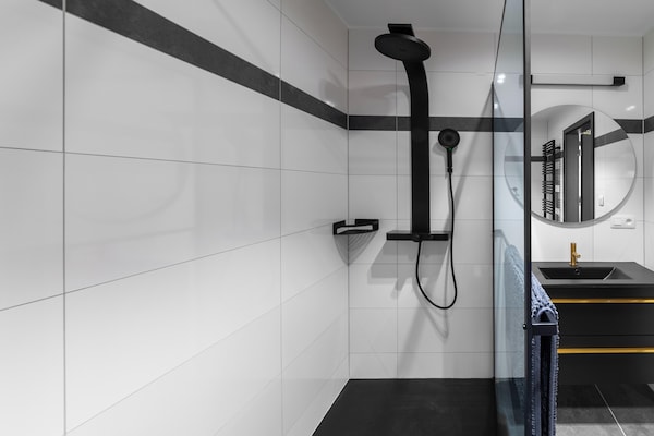 Foto van Moderne elegantie in Résidence 41 – Hart van Bastogne - BathRoom