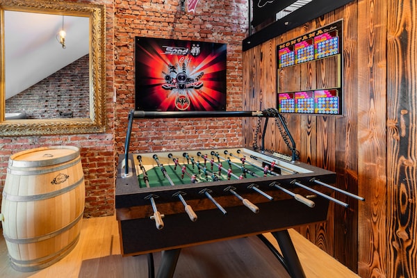 Foto van Moderne elegantie in Résidence 41 – Hart van Bastogne - RecreationRoom