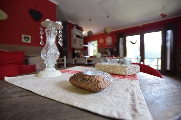 Foto van Chalet gelegen in een groene en rustige omgeving - Vakantiehuis in Houffalize - Ambiance