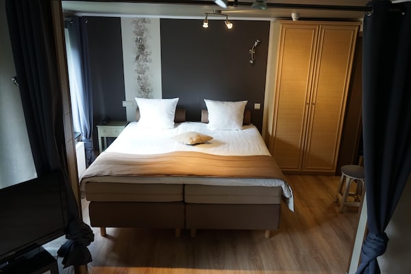 Foto van Charmant huisje met zwembad in Houffalize - Vakantiehuis in Houffalize - BedRoom