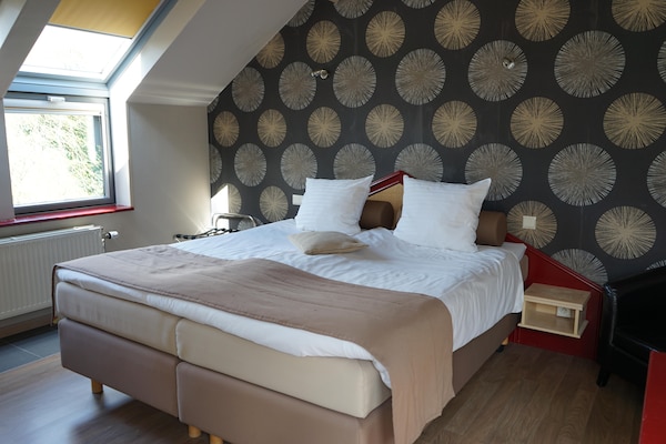 Foto van Charmant huisje met zwembad in Houffalize - Vakantiehuis in Houffalize - BedRoom