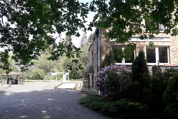 Foto van Charmant huisje met zwembad in Houffalize - Vakantiehuis in Houffalize - GardenSummer