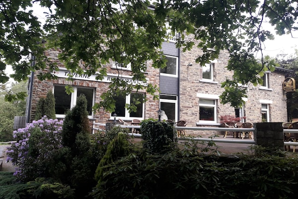 Foto van Charmant huisje met zwembad in Houffalize - Vakantiehuis in Houffalize - GardenSummer