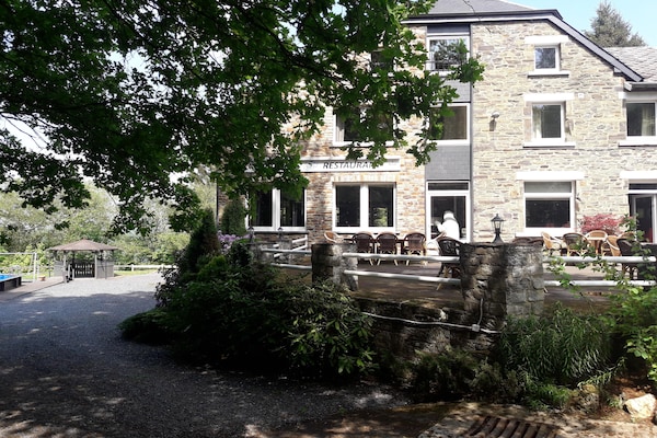 Foto van Charmant huisje met zwembad in Houffalize - Vakantiehuis in Houffalize - GardenSummer