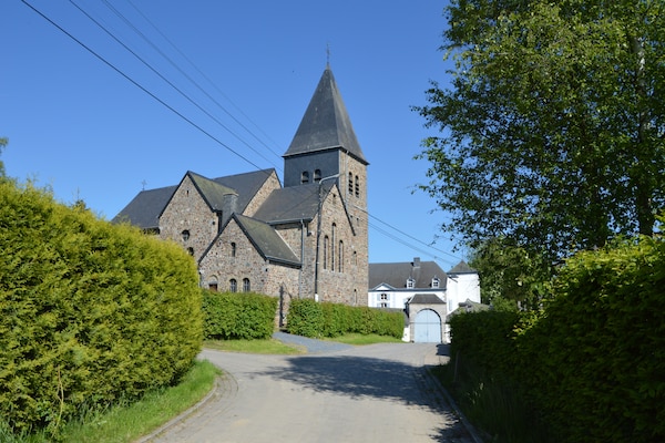 Foto van Charmant kasteel in Roumont - Vakantiehuis in Roumont - AreaSummer5KM