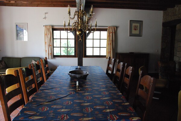 Foto van Groot jachthuis met enorme mooie tuin - Vakantiehuis in Vielsalm - DiningRoom