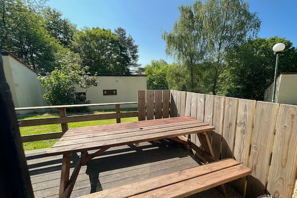 Foto van Bungalow in Virton bij Vallée de Rabais Meer - Vakantiehuis in Virton - TerraceBalcony