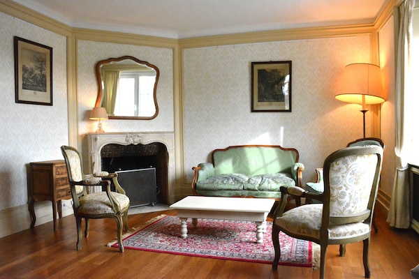 Foto van Kasteel in Ardennen bij Bos & Sauna - Vakantiehuis in Freux - LivingRoom