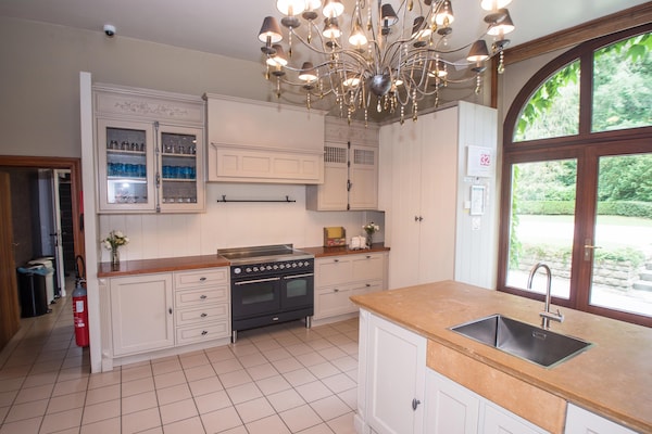 Foto van Luxe landgoed met zwembad en spa - Vakantiehuis in Jamoigne - Kitchen