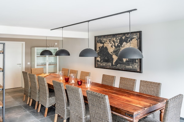 Foto van Villa op een steenworp afstand van het kasteel - Vakantiehuis in Bouillon - DiningRoom