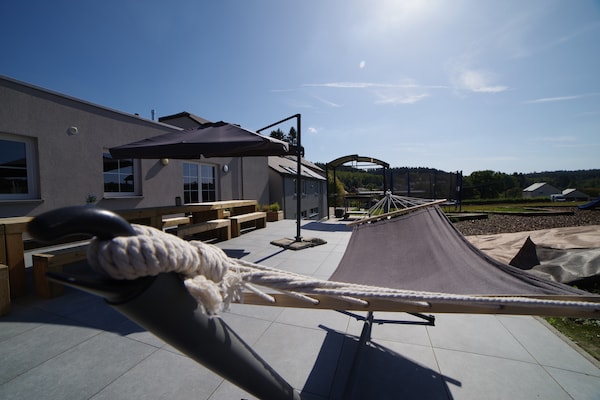Foto van Groepsuitje in Mellier - Vakantiehuis in Mellier - TerraceBalcony