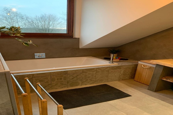 Foto van Elegant familieverblijf, Wallonië - Vakantiehuis in Bertrix - BathRoom