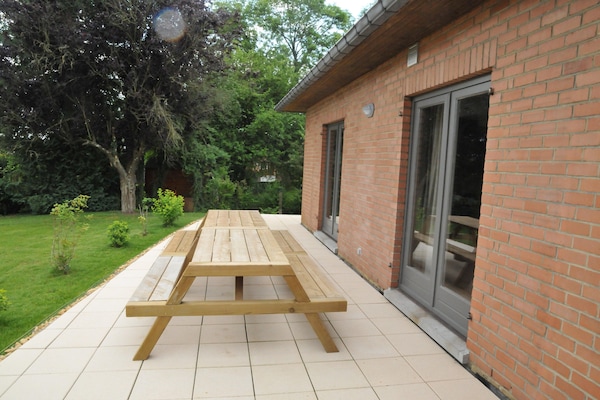 Foto van Vakantiehuis in Marche-en-Famenne bij Trein - Vakantiehuis in Marloie - TerraceBalcony