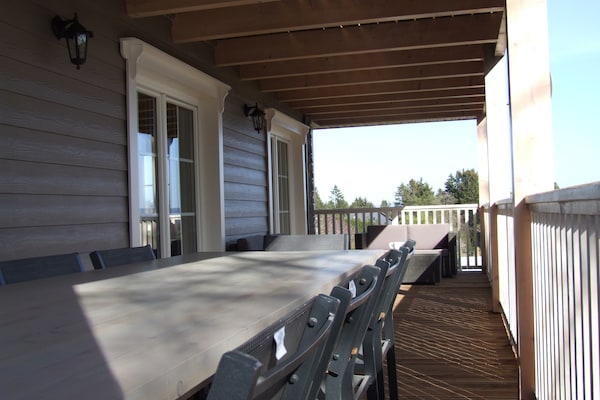 Foto van Luxe Ardense chalet spa - Vakantiehuis in Septon - TerraceBalcony
