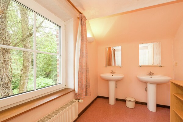 Foto van Ruime Wéris-bosontsnapping - Vakantiehuis in Durbuy-Wéris - BathRoom