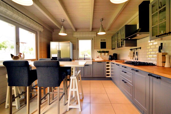 Foto van Vreedzame Septon chalet spa - Vakantiehuis in Septon - Kitchen