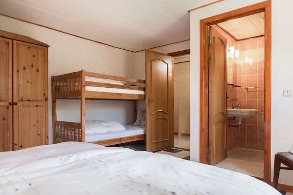 Foto van Vakantiehuis in Durbuy met Sauna - Vakantiehuis in Barvaux sur Ourthe - BedRoom