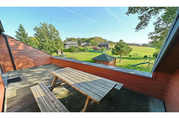Foto van Vakantiehuis in Durbuy met Tuin & BBQ - Vakantiehuis in Durbuy - TerraceBalcony