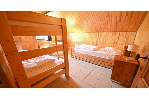 Foto van Vakantiehuis in Durbuy met Tuin & BBQ - Vakantiehuis in Durbuy - BedRoom