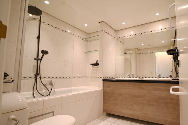 Foto van Appartement in België met Tuinterras - Vakantiehuis in Durbuy - BathRoom