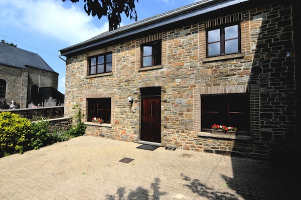 Foto van Vakantiehuis in Odeigne met sauna - Vakantiehuis in Odeigne - ExteriorSummer